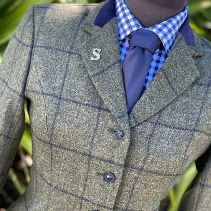 Silver Initial Lapel pins - Image 4